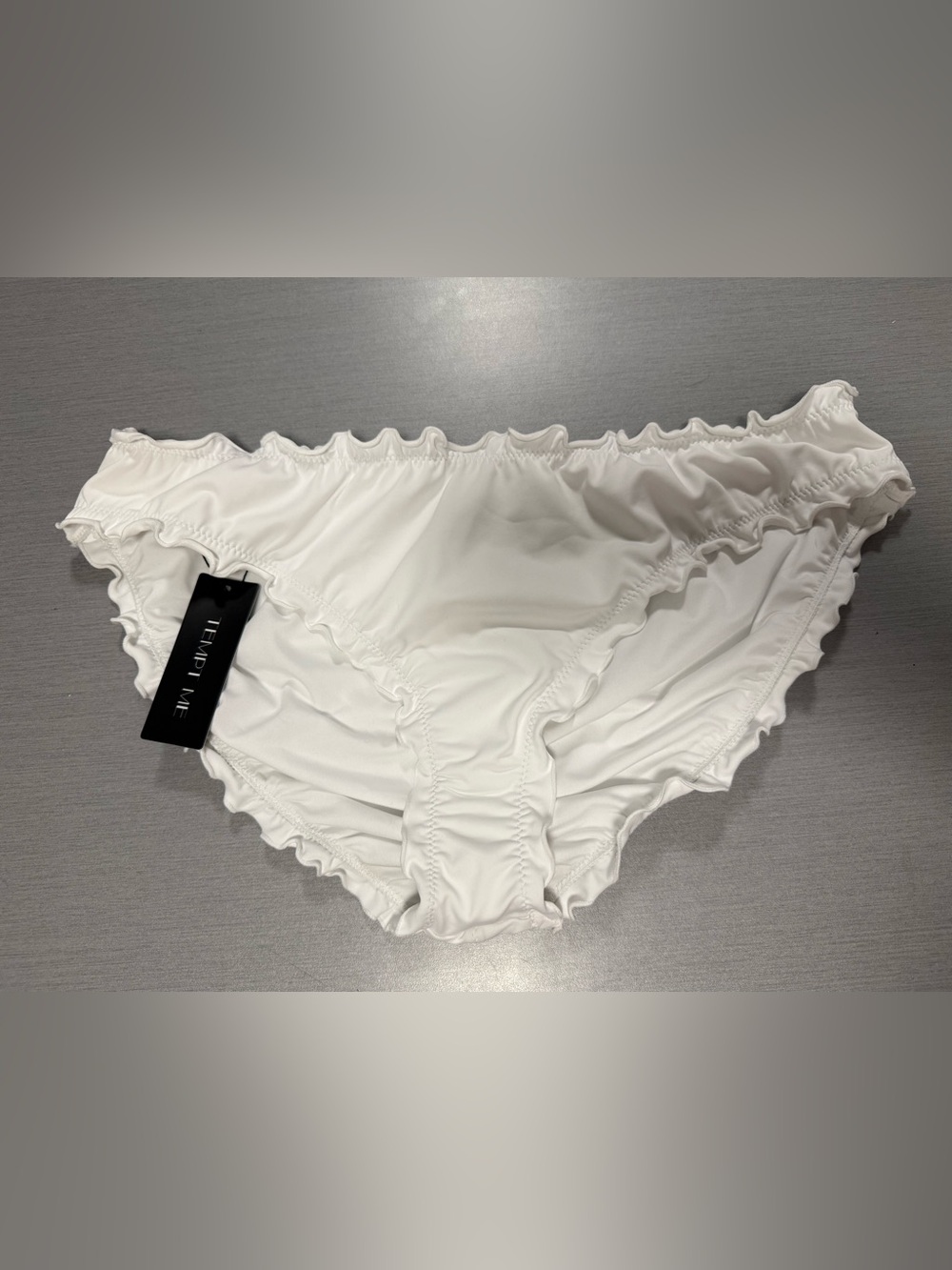 Tempt Me White Ruffle Bikini Bottoms – XXL – NWT